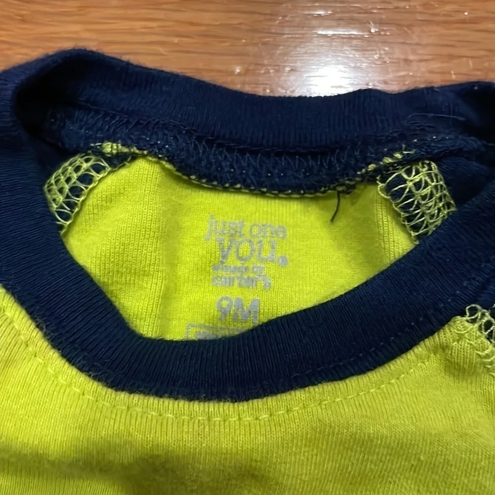Good CARTER'S 9 m Long Sleeve Top in Good Condition